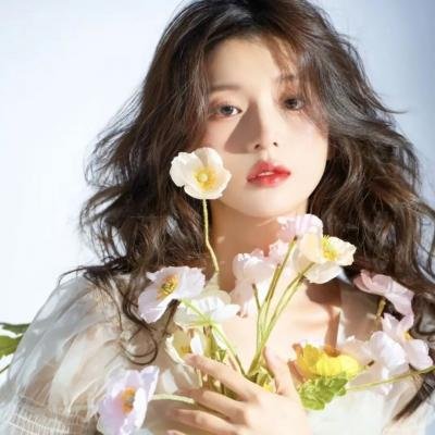 爱在心里口难开